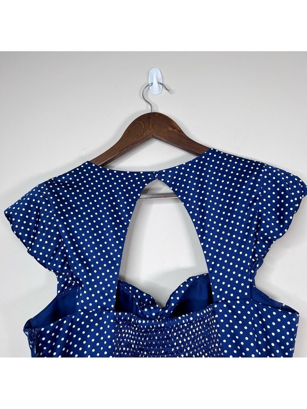 Guess LA Retro Style Polka Dot Wiggle Dress Sweetheart Neckline Blue Size 10 - Picture 8 of 14